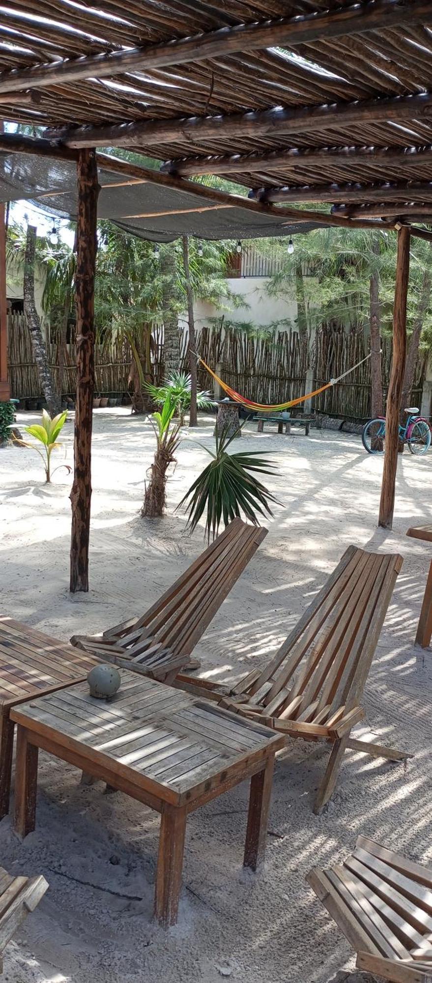 El Regalo El Cuyo Hotel Exterior photo